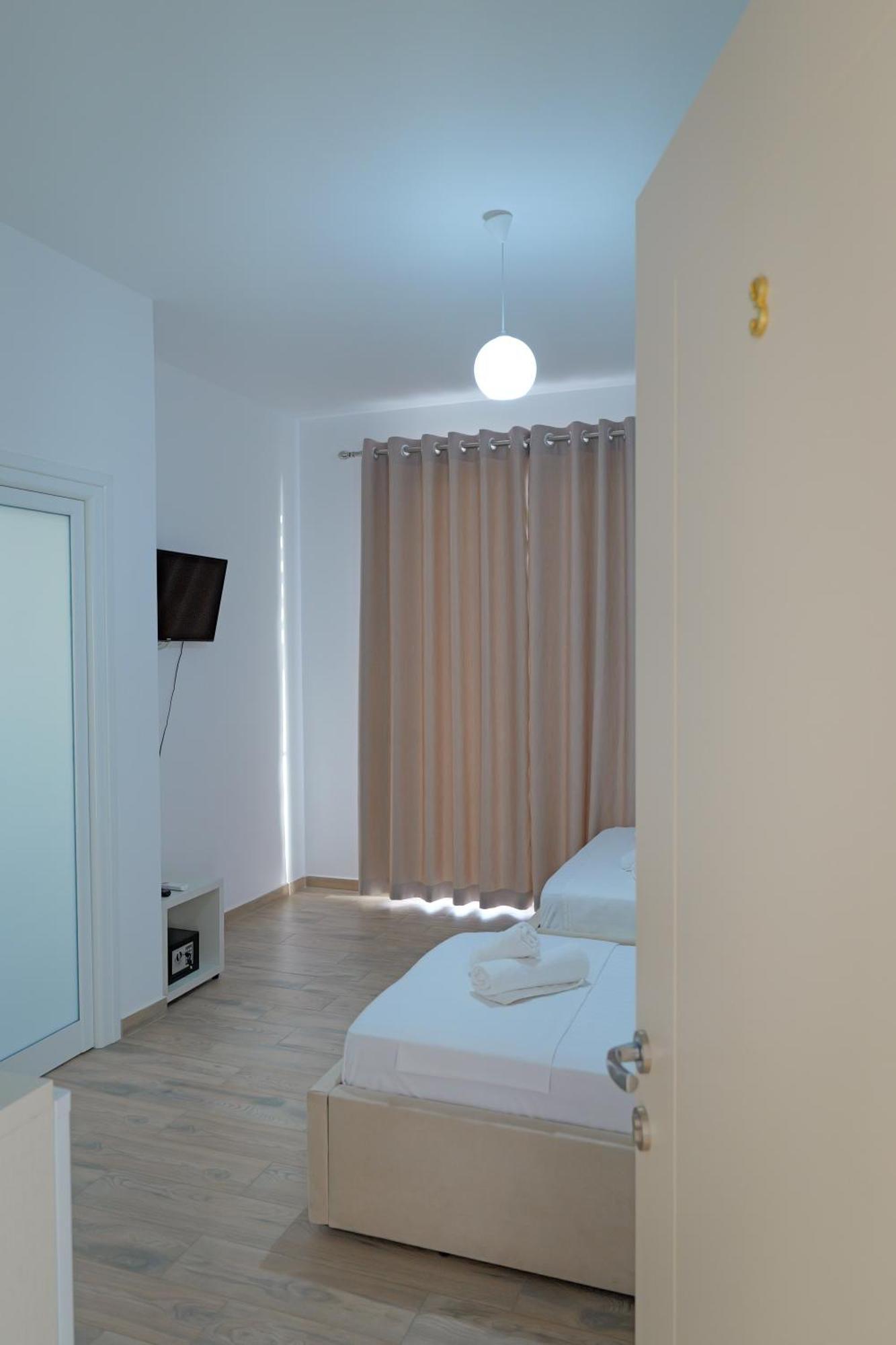 Hotel Veliaj Ksamil Zewnętrze zdjęcie