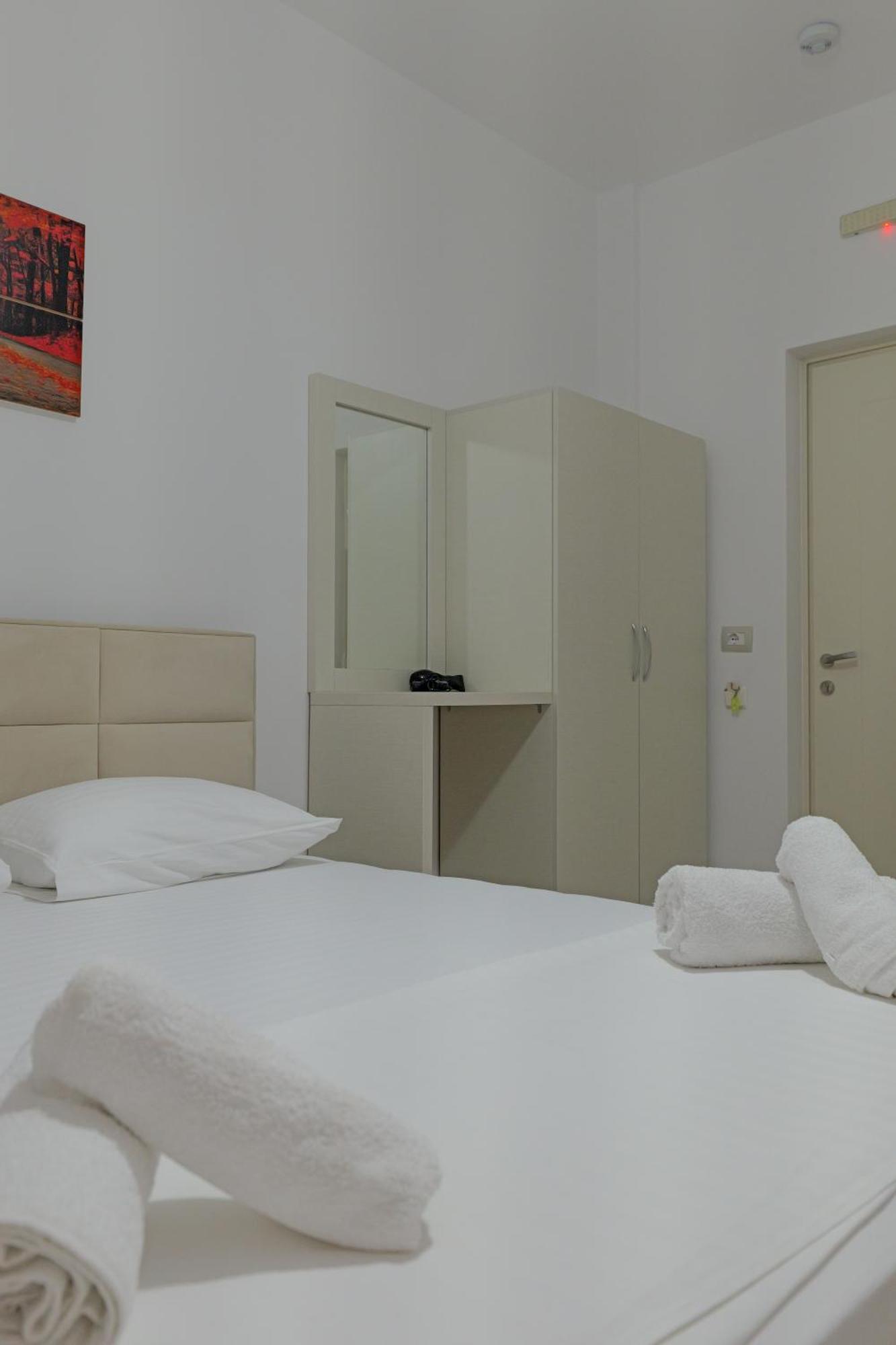 Hotel Veliaj Ksamil Zewnętrze zdjęcie
