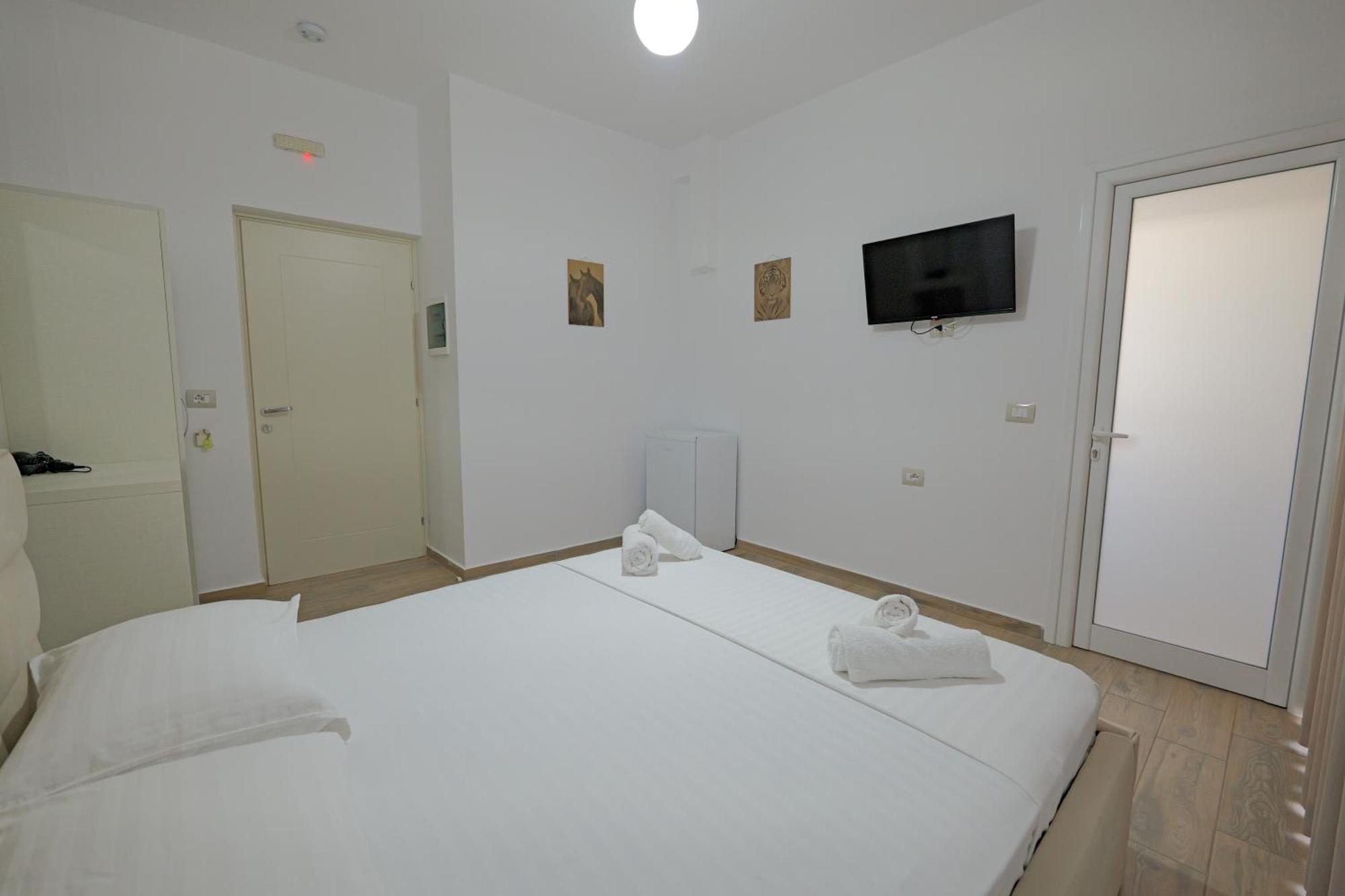 Hotel Veliaj Ksamil Zewnętrze zdjęcie