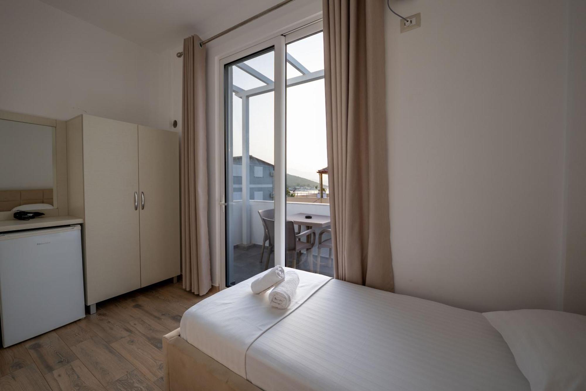 Hotel Veliaj Ksamil Zewnętrze zdjęcie