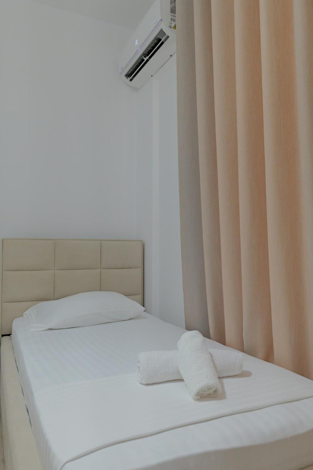 Hotel Veliaj Ksamil Zewnętrze zdjęcie